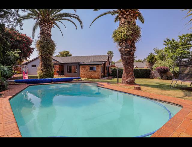 3 BEDROOM FREEHOLD SOLD IN ALLEN'S NEK